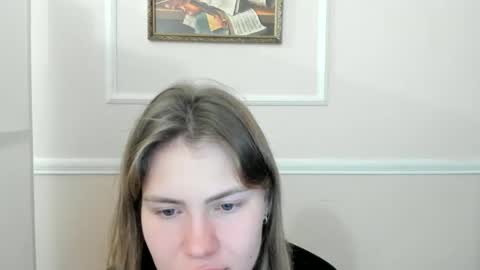 ninarihh online show from November 2025 04:40:02 PM