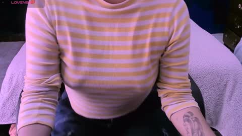 Nina online show from December 2024 04:23:01 PM