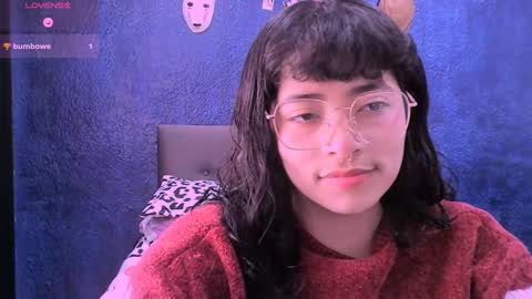 Nina online show from October 2025 04:40:02 PM