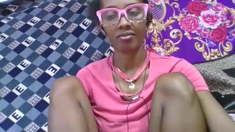 Snapshot of ninie246746 chatting on April 2026 07:17:02 PM ninie246746 online show from April 2026 07:17:02 PM