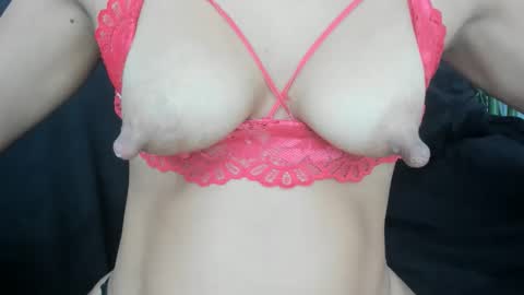 Snapshot of nippx_big chatting on October 2025 07:03:01 PM ANTO online show from October 2025 07:03:01 PM