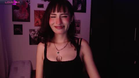 Nixxie  online show from December 2025 01:55:02 AM