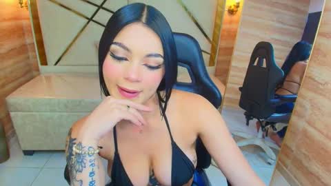 Snapshot of nkbaby_r chatting on November 2025 01:21:02 PM nkbaby_r online show from November 2025 01:21:02 PM