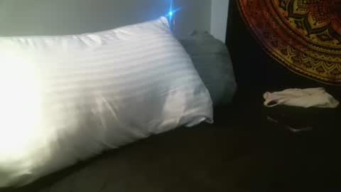 Leah online show from February 2025 03:16:01 PM