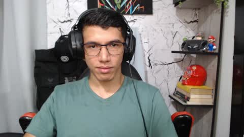 Snapshot of noah_89r chatting on December 2024 07:08:01 AM Sebastian online show from December 2024 07:08:01 AM