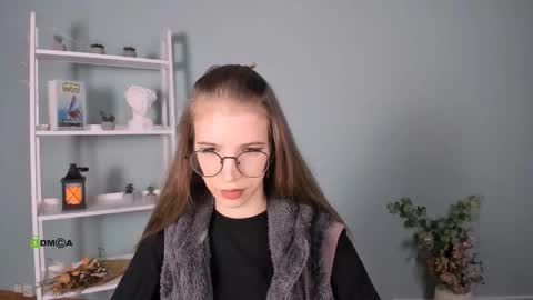 Snapshot of noah_berry chatting on November 2025 07:46:02 PM Your Noah online show from November 2025 07:46:02 PM