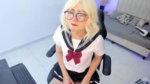 Snapshot of noah_cherry chatting on November 2025 05:40:01 AM Anna Cherry online show from November 2025 05:40:01 AM