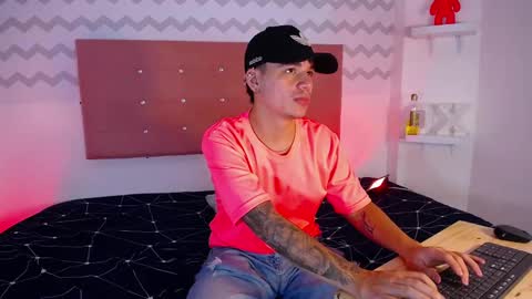 NOAH  online show from January 2025 01:32:01 AM