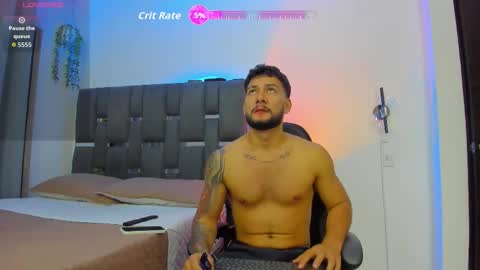 Snapshot of noah_corvelle chatting on February 2026 08:52:01 AM NOAH online show from February 2026 08:52:01 AM