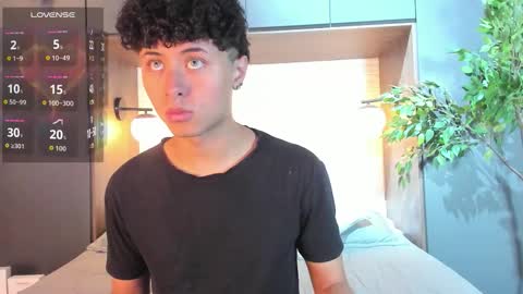 noah_dupont_ online show from September 2025 08:19:01 PM