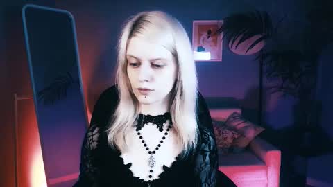 REAL name LiaDM are always open online show from November 2025 07:30:02 AM