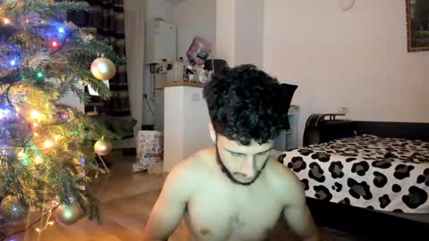 Snapshot of noah_happy07 chatting on December 2024 09:47:02 PM Noah online show from December 2024 09:47:02 PM