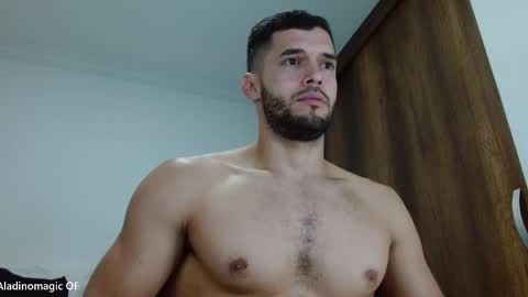 Snapshot of noah_jhonsonn chatting on November 2025 11:32:01 AM Noah online show from November 2025 11:32:01 AM