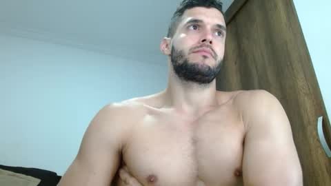 Snapshot of noah_jhonsonn chatting on November 2025 10:40:02 AM Noah online show from November 2025 10:40:02 AM