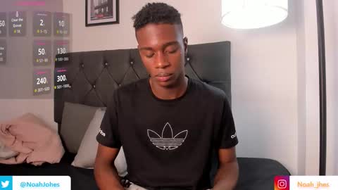 Snapshot of noah_johes chatting on October 2025 03:42:02 AM noah_johes online show from October 2025 03:42:02 AM