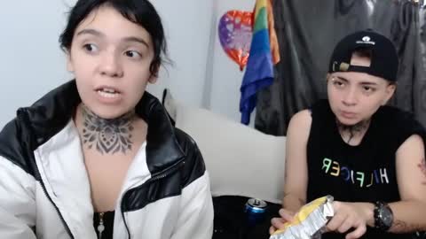 Snapshot of noah_martini chatting on January 2025 01:38:01 AM noah hehim online show from January 2025 01:38:01 AM