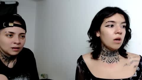 Snapshot of noah_martini chatting on February 2025 02:28:01 AM noah hehim online show from February 2025 02:28:01 AM