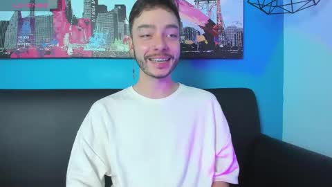 Snapshot of noah_ricci_ chatting on January 2025 12:02:01 PM online show from January 2025 12:02:01 PM