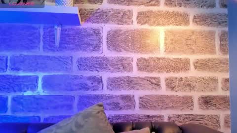 Snapshot of noah_ricci_ chatting on October 2025 12:44:02 PM online show from October 2025 12:44:02 PM