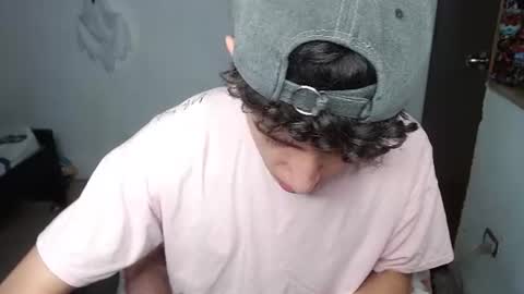 Snapshot of noah_sokolov_ chatting on August 2026 11:50:01 PM Kervs online show from August 2026 11:50:01 PM