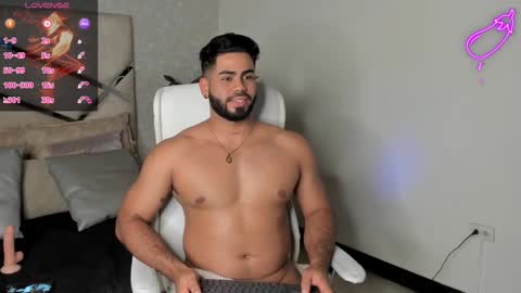 Noah online show from February 2025 06:10:02 PM