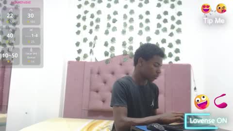 Snapshot of noahjhonson69 chatting on February 2026 11:53:01 AM noah online show from February 2026 11:53:01 AM