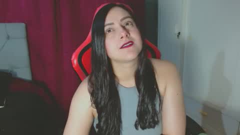 Noamartin online show from November 2025 12:13:02 AM