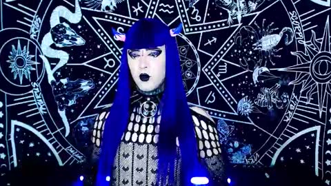 caroline online show from November 2025 03:04:01 AM