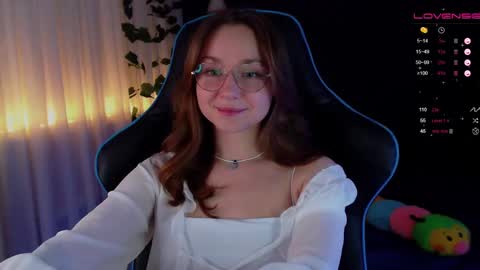 Snapshot of nochnoye_soltse chatting on December 2024 08:11:01 PM Sun or Luna online show from December 2024 08:11:01 PM