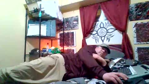 Jonny Coxman online show from November 2025 06:01:01 AM