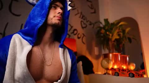 kevin online show from October 2025 12:21:02 AM