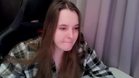 noir_ember_ online show from February 2026 06:26:02 PM