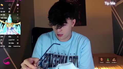 Nolan  online show from December 2024 05:35:02 PM