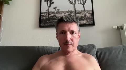 nolo34 online show from February 2026 03:43:02 PM