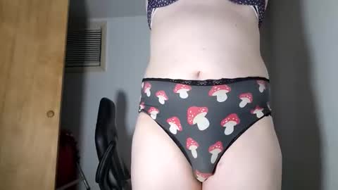 nonbinarybeauty20 online show from November 2025 01:08:02 AM