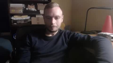 J. online show from October 2025 07:03:01 PM