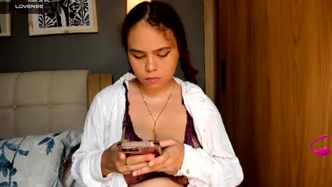 Snapshot of noor_bloom chatting on June 2026 03:15:02 AM Soy Ash online show from June 2026 03:15:02 AM