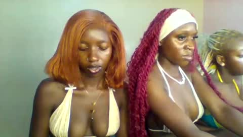 Norababy20 online show from May 2026 04:26:01 PM
