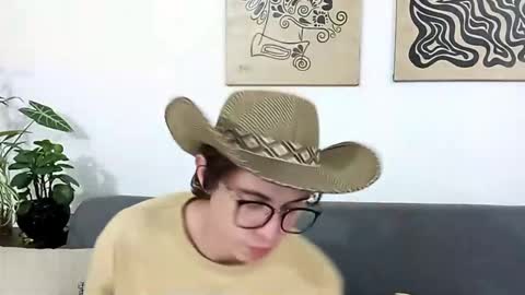 Norehg online show from October 2025 10:48:01 AM