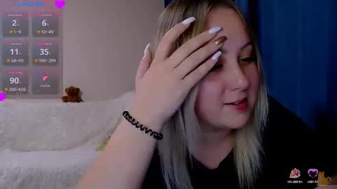 hi glad to chat online show from November 2025 06:17:01 PM