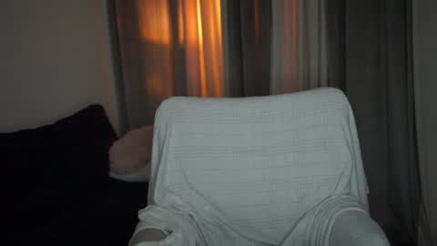 Snapshot of notamericanpie23 chatting on May 2026 07:54:02 PM Tina online show from May 2026 07:54:02 PM
