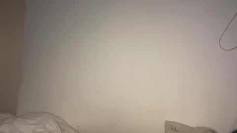 notatheeena online show from October 2025 03:42:01 PM