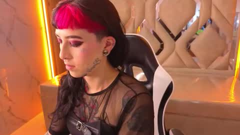 Live 1500am 2100pm online show from December 2025 08:15:02 PM