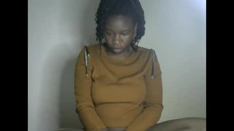 Snapshot of novaah chatting on November 2025 09:13:01 PM novaah online show from November 2025 09:13:01 PM