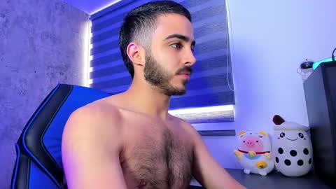 Snapshot of novacry chatting on October 2025 12:14:02 PM Nova online show from October 2025 12:14:02 PM