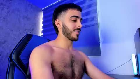 Snapshot of novacry chatting on October 2025 12:06:01 PM Nova online show from October 2025 12:06:01 PM