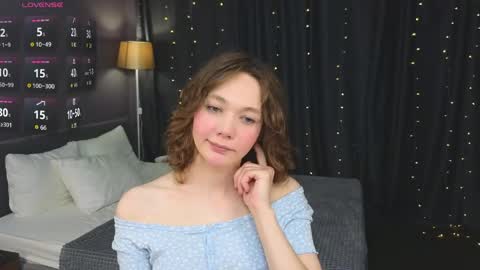 Snapshot of novaeva_ chatting on April 2026 12:12:01 AM Eva online show from April 2026 12:12:01 AM