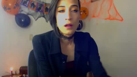 Snapshot of novanyx11 chatting on October 2025 08:40:01 PM Nova... online show from October 2025 08:40:01 PM