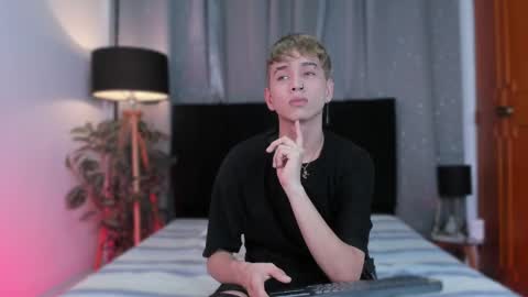 NovayBrian online show from January 2025 04:29:01 AM