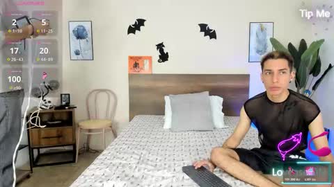 Snapshot of novaybrian chatting on October 2025 04:42:01 AM NovayBrian online show from October 2025 04:42:01 AM